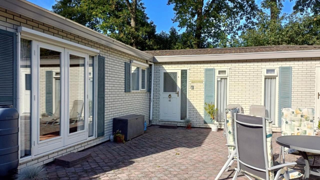 Chalet 42 'Vuursteenberg' Bospark Ijsselheide Zwolle Hattemerbroek Экстерьер фото